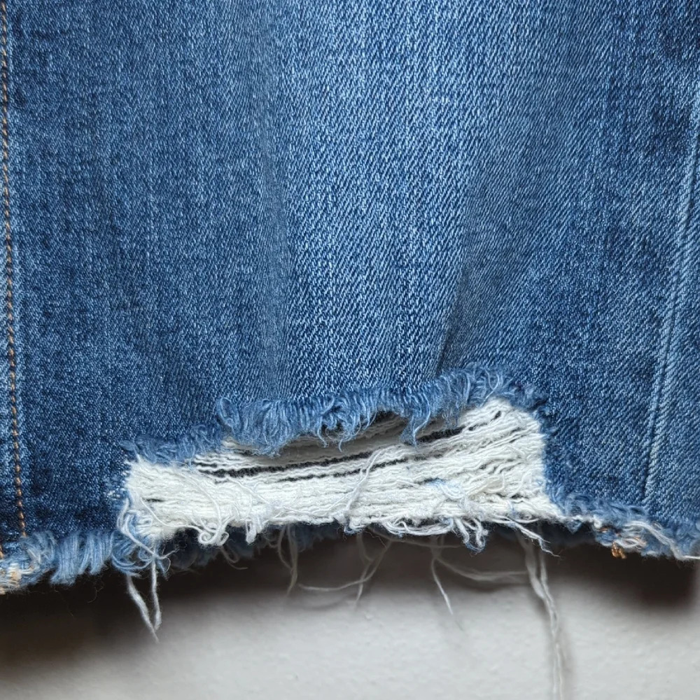 Joe's Jeans Distressed Denim Skirt w/Pockets - Picture 4 of 9